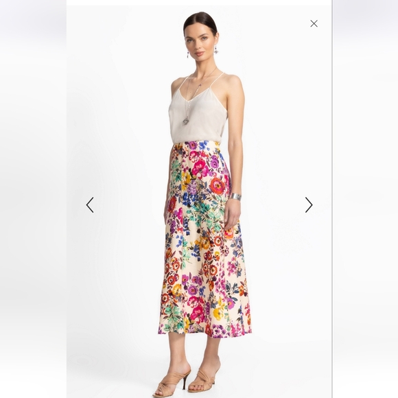 Johnny Was Dresses & Skirts - Johhny Was NWTs Linen Skirt